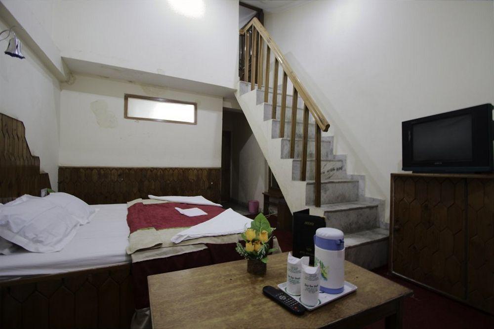 Hotel The Shivalik Manāli Exterior foto