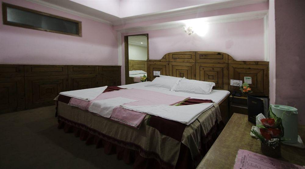 Hotel The Shivalik Manāli Exterior foto