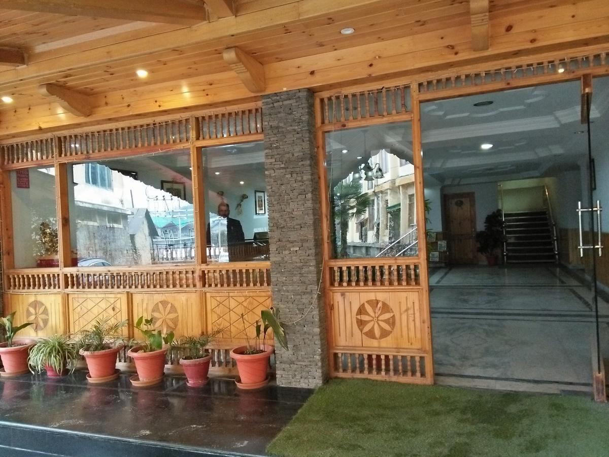 Hotel The Shivalik Manāli Exterior foto